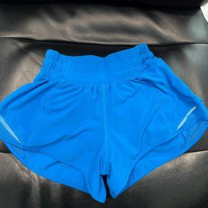 Hotty Hot Low-Rise Lined Short 2.5-  Size 0, Poolside